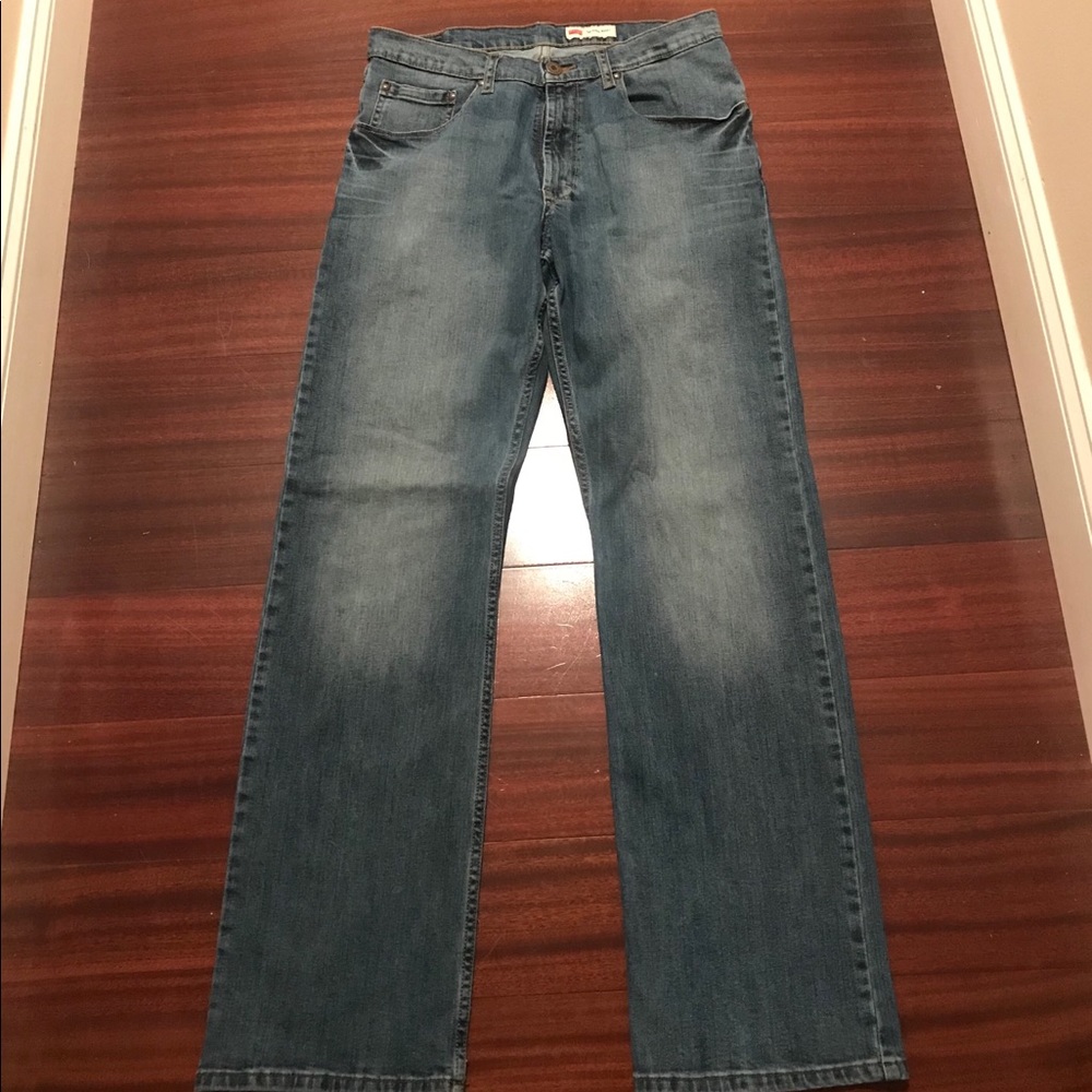 Men’s Relaxed Boot Wrangler Jeans